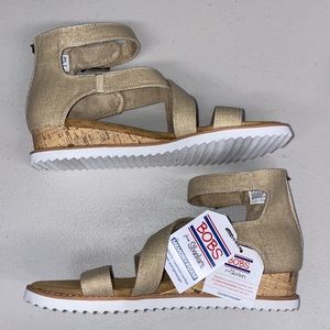 Memory foam Bobs from Sketchers Sandals